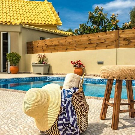 Coral Villa Tragaki Buitenkant foto